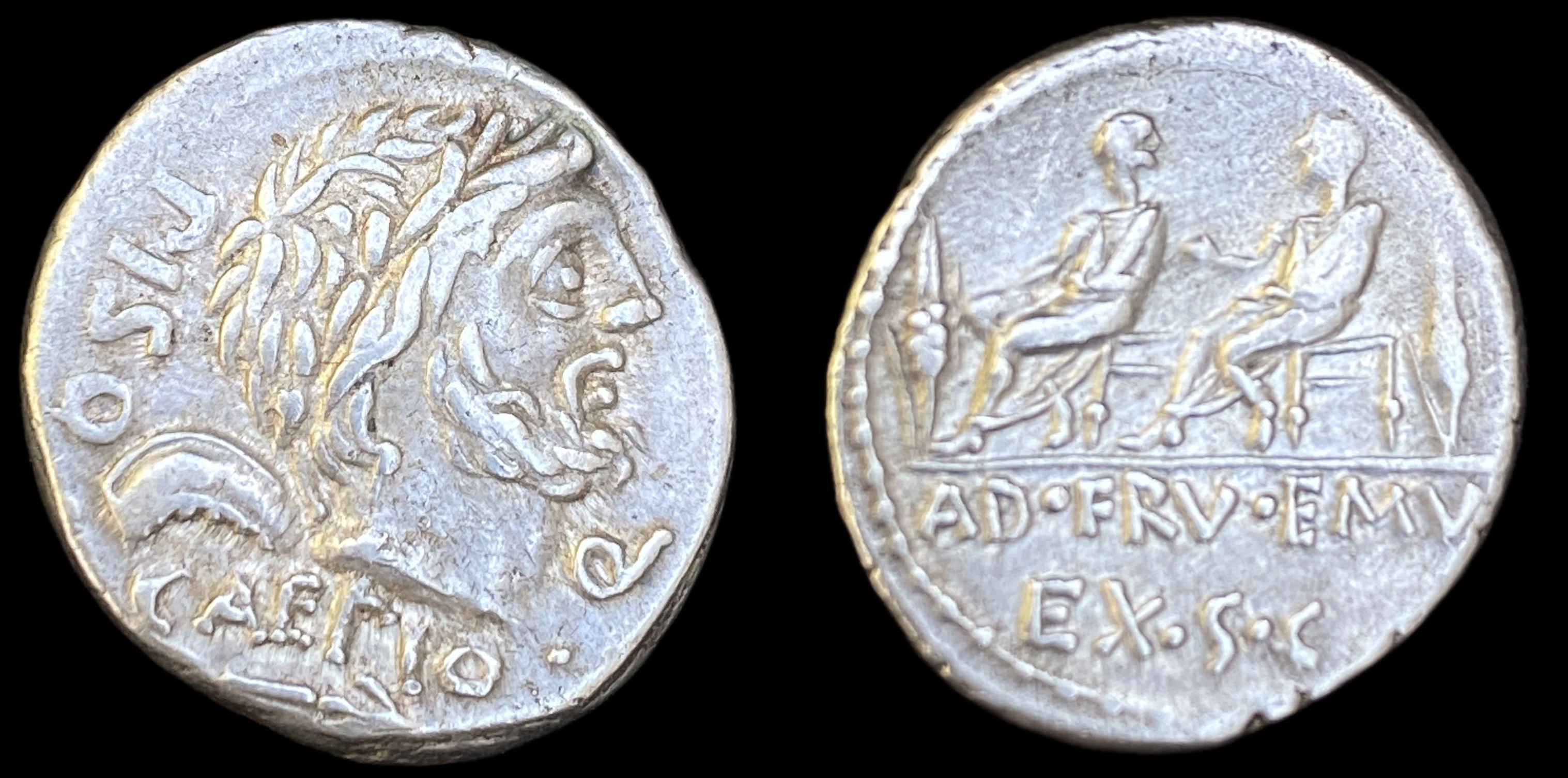 Denarius of Q. Servilius Caepio and L. Calpurnius Piso