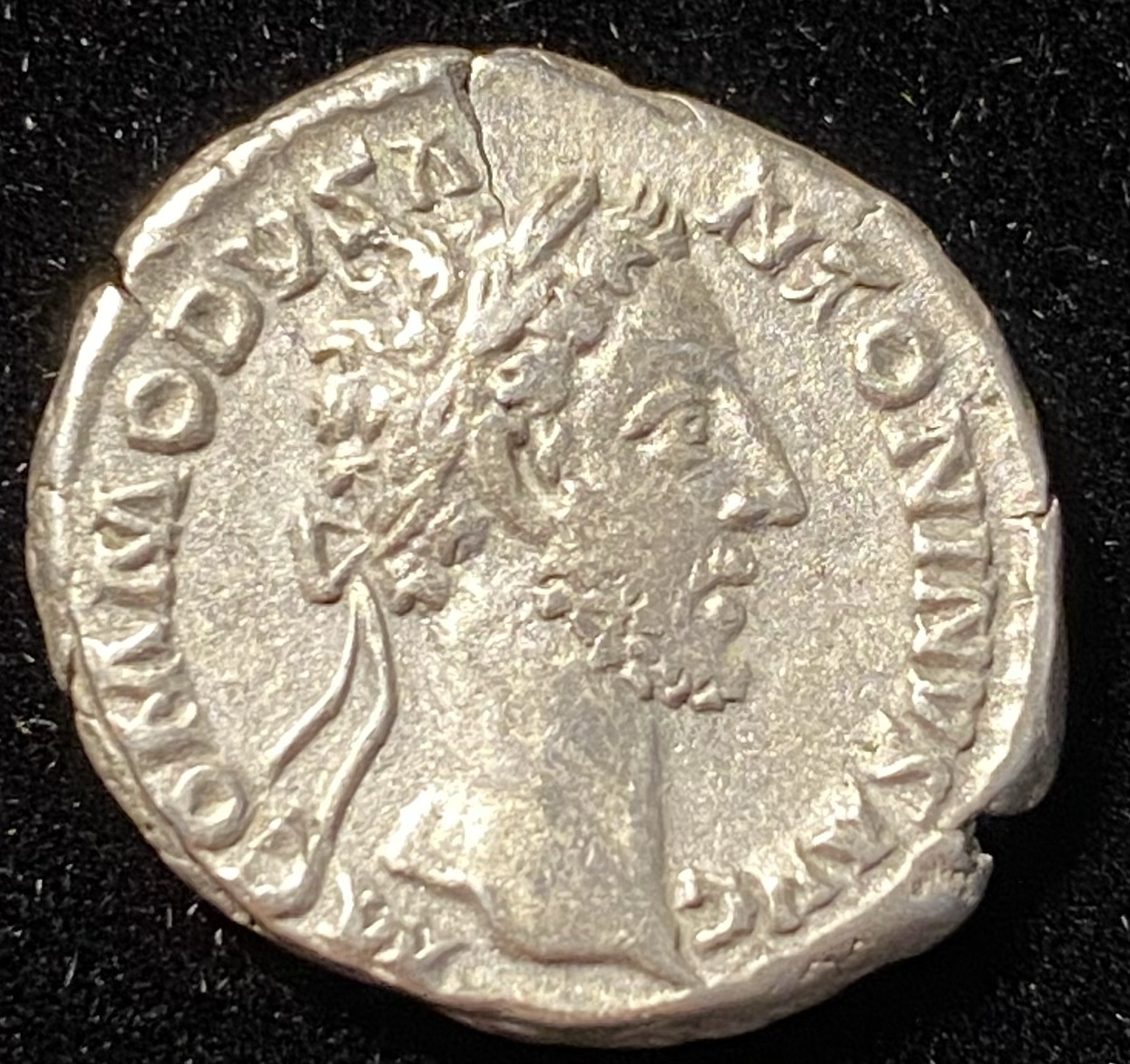 Denarius of Commodus - Obverse