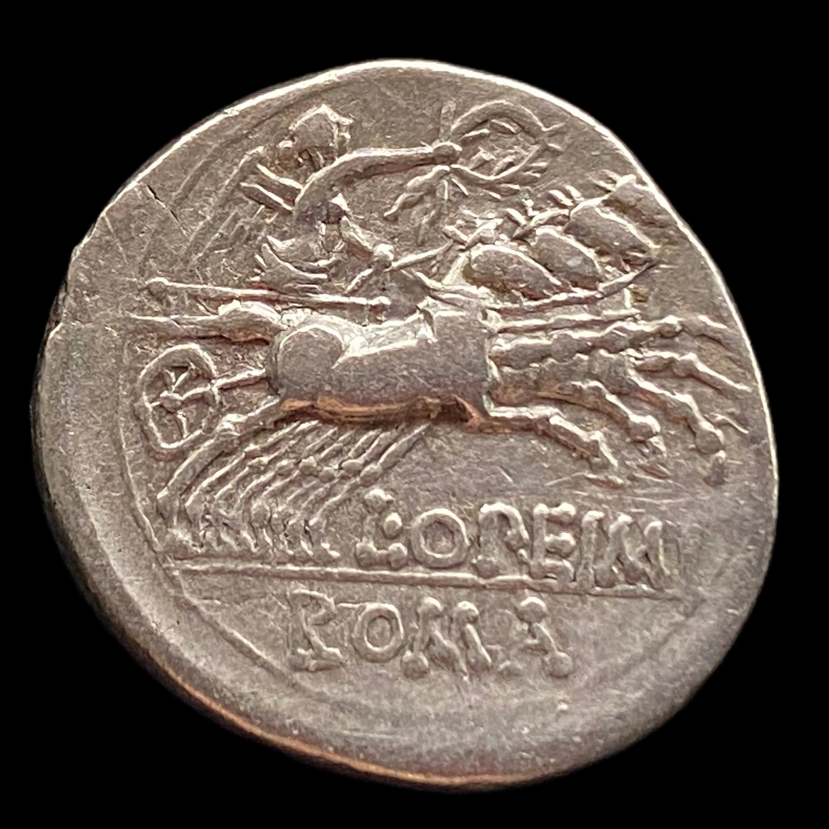 Denarius of L. Opimius - Reverse