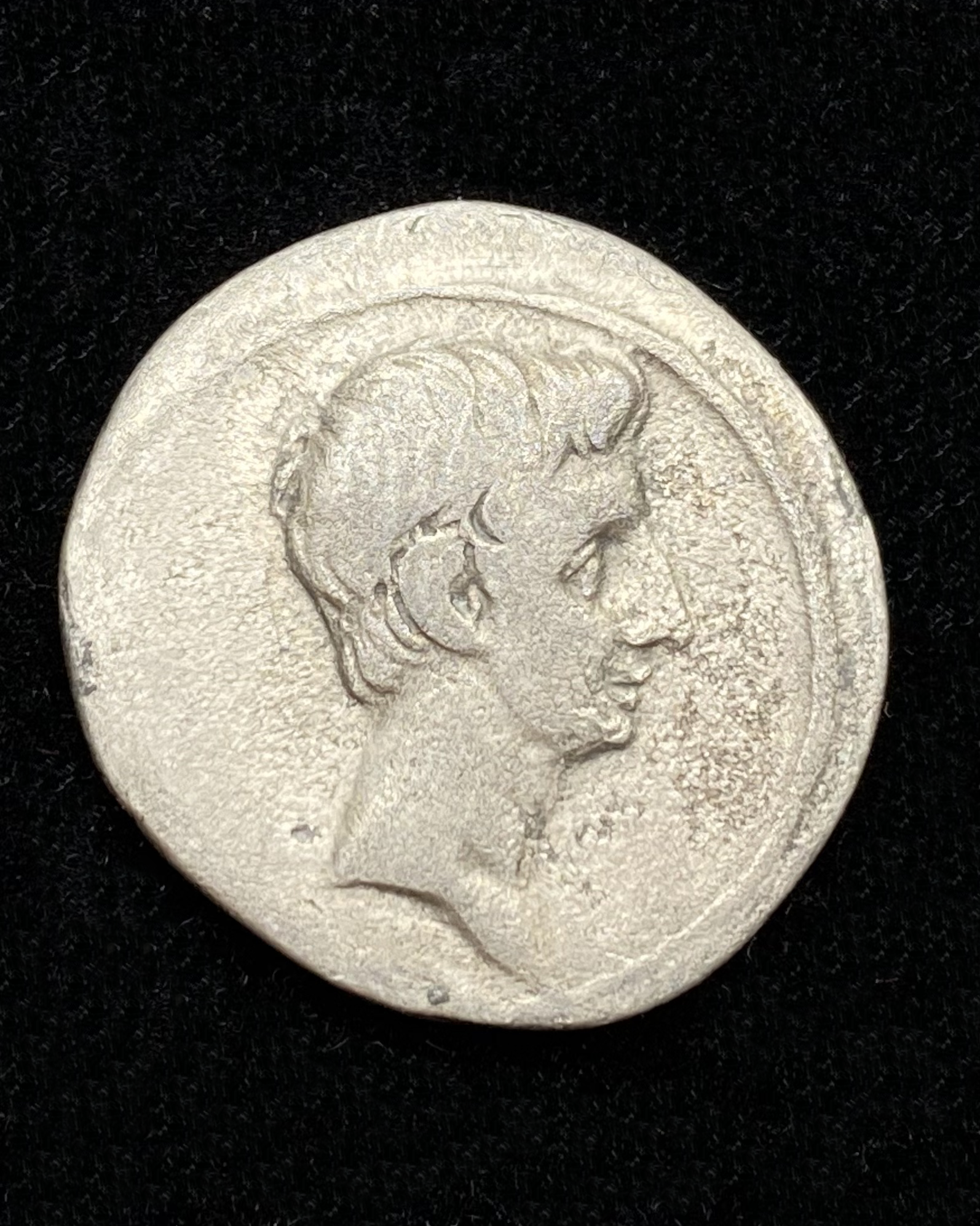 Denarius of Octavian - Obverse